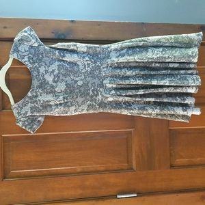 EUC Charcoal Floral Dress XS